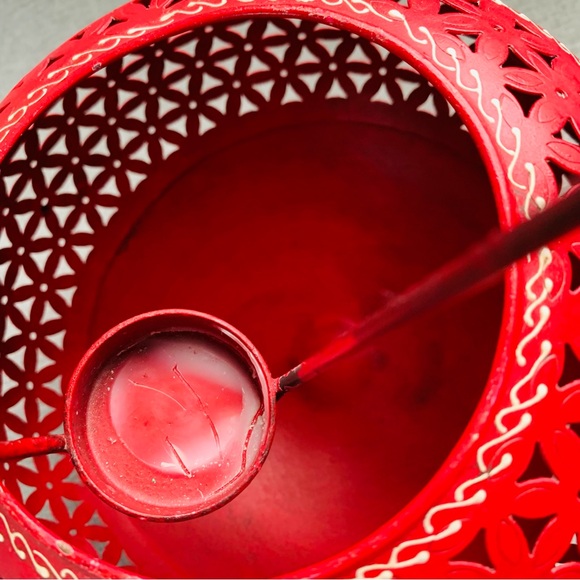 Round Openwork Votive Candle Holder Red Scarlet World Market Painted Metal EUC - Picture 5 of 7